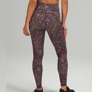 Lululemon Invigorate High-Rise Tight Purple Topography Multi Active Running Sz 0
